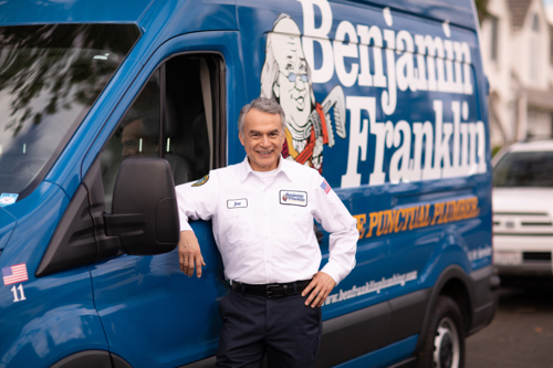 Service Minds Benjamin Franklin Plumbing tech arrived for water heater size check in Clearwater